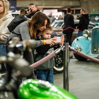 Kustomhead 2025 | wystawa zabytkowych aut amerykańskich, motocykli i rowerów custom