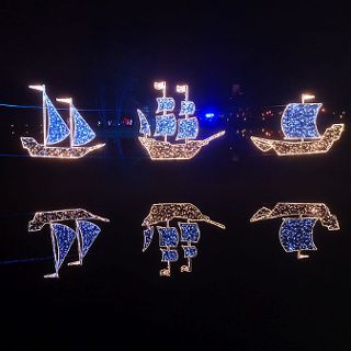 Zamek Topacz – Park Iluminacji