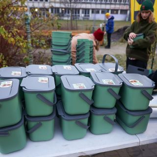 Bezpłatny pojemnik dla użytkowników aplikacji Nasz Wrocław - przyjdź i odbierz swój pojemnik